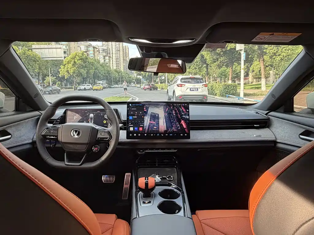 Changan UNI-V — миниатюра 13