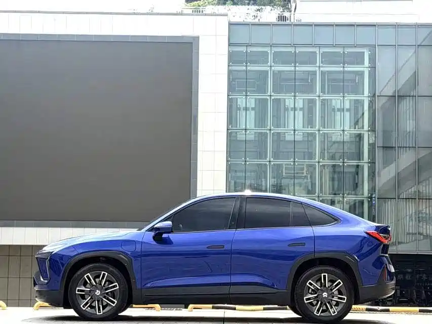 NIO EC6 — миниатюра 4