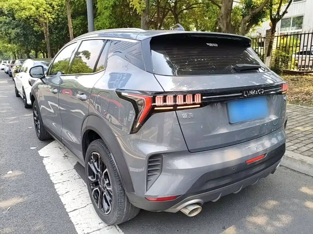Lynk & Co 06 — миниатюра 5