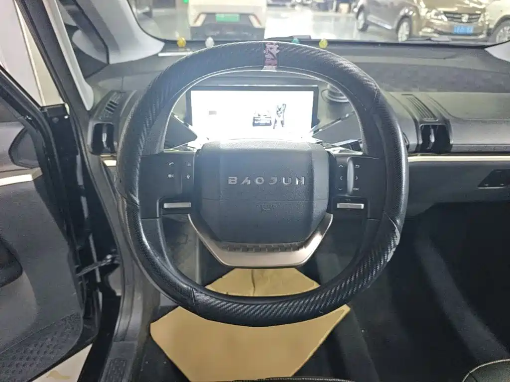 Baojun KiWi EV — миниатюра 11
