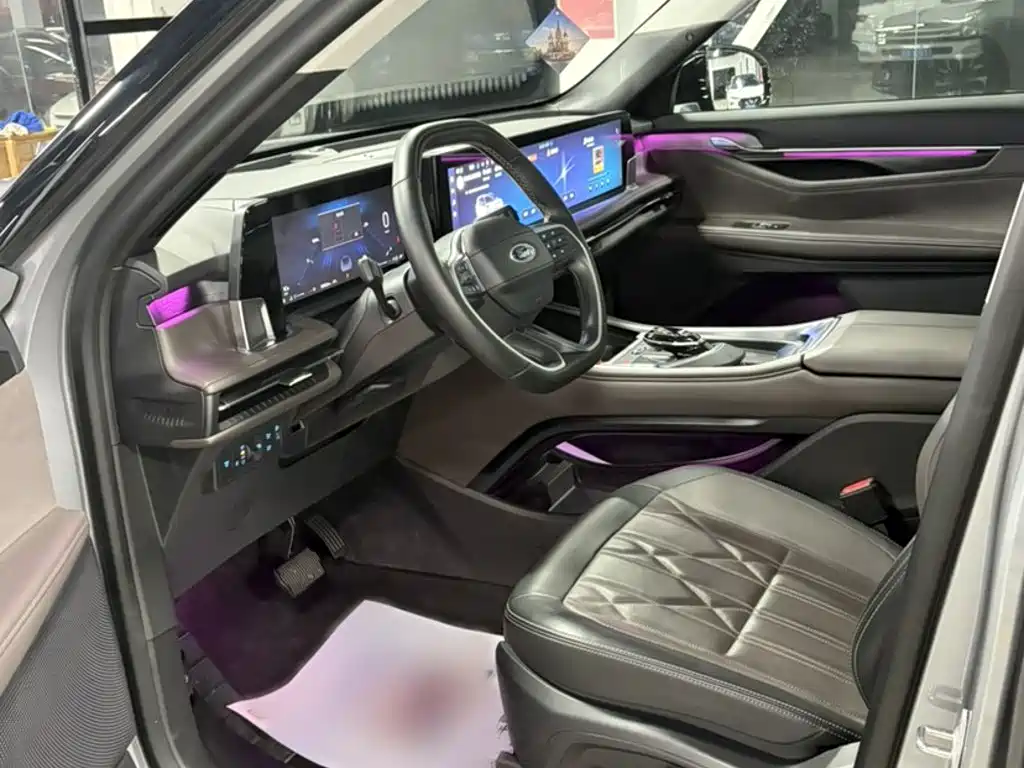 Ford Edge — миниатюра 11