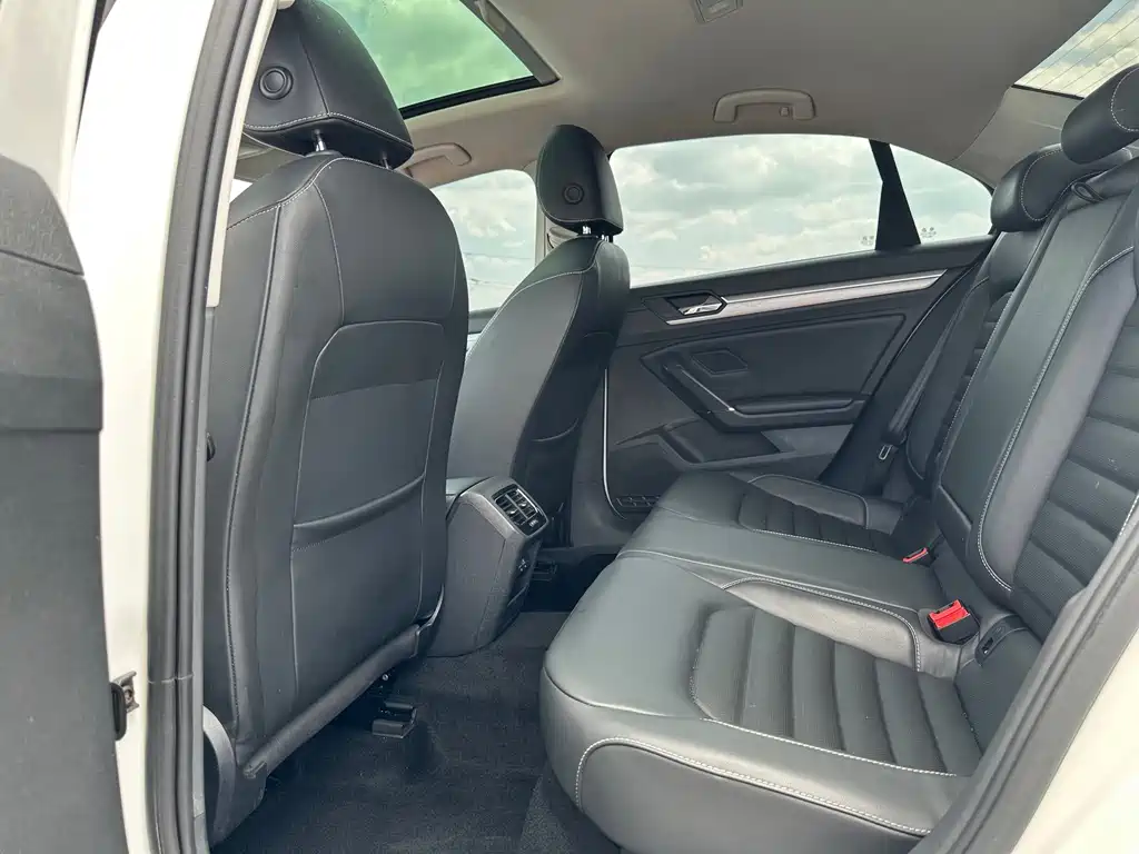 Volkswagen Lamando — миниатюра 10