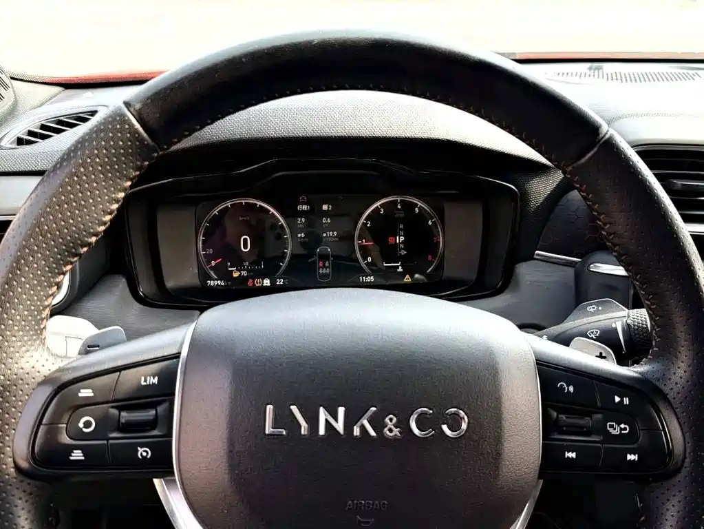 Lynk & Co 03 — миниатюра 6