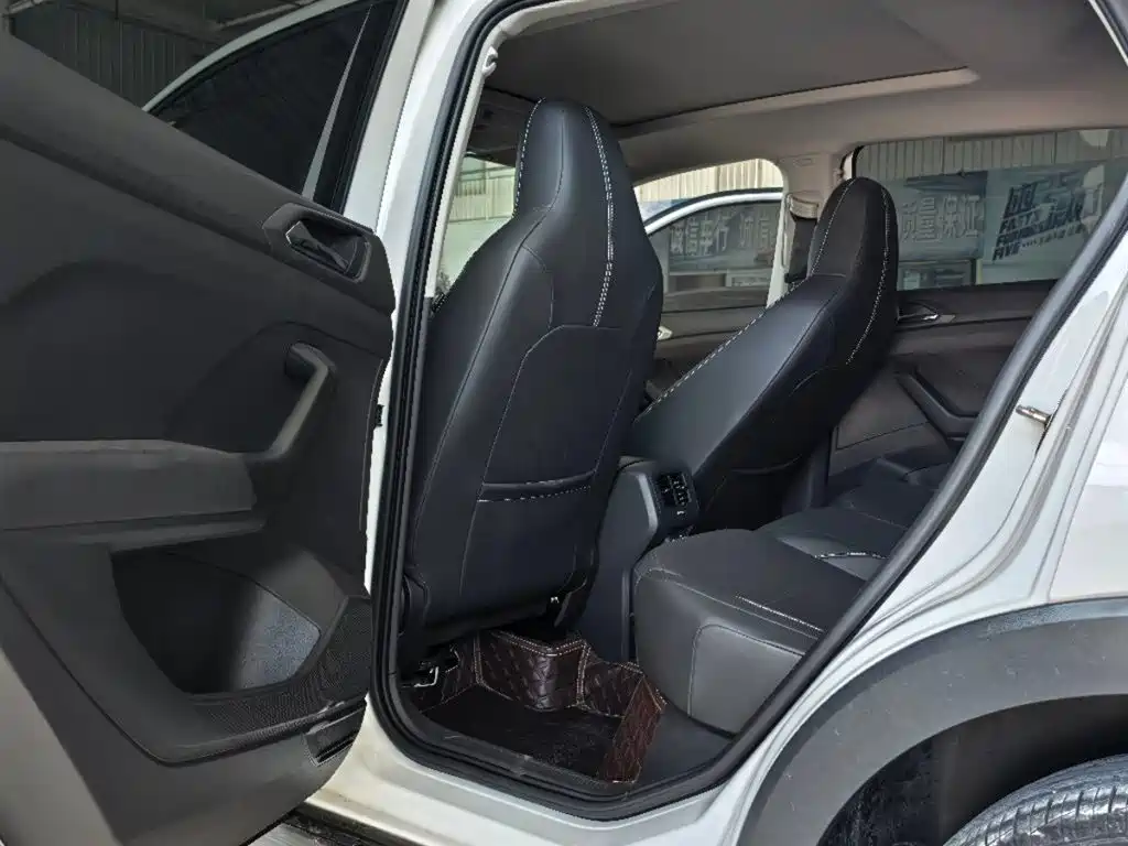 Volkswagen T-Cross 2021 280TSI DSG Luxury