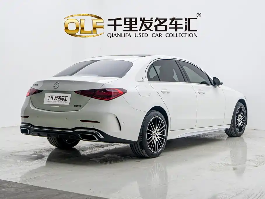 Mercedes-Benz C-Class — миниатюра 6