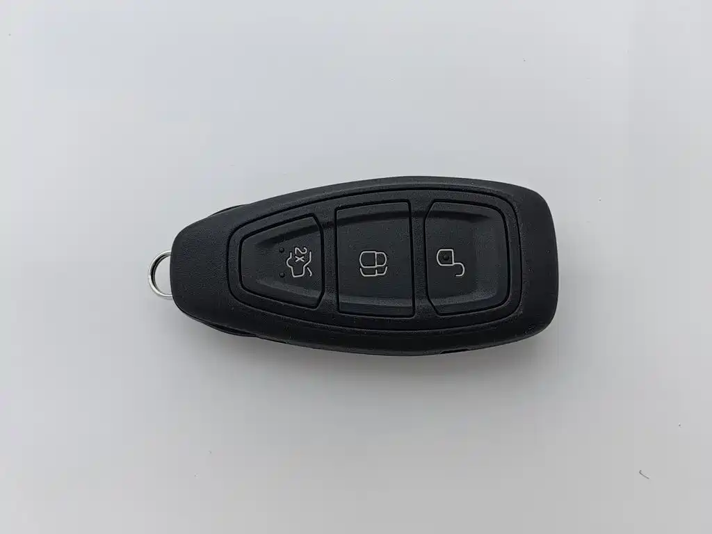 Ford Kuga — миниатюра 19