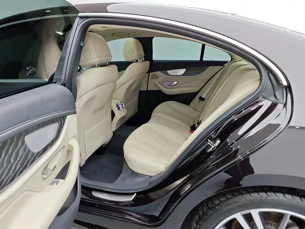 Mercedes-Benz CLS — миниатюра 12