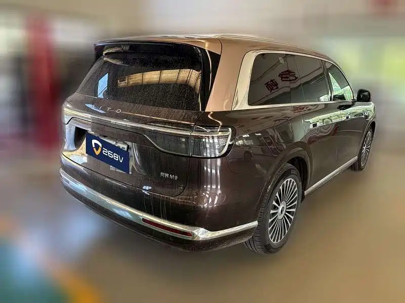 AITO AITO M9 — миниатюра 2