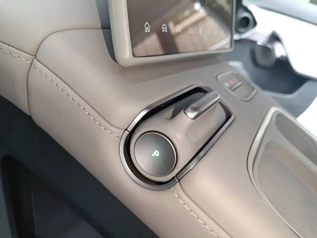 NIO EC6 2023 75kWh
