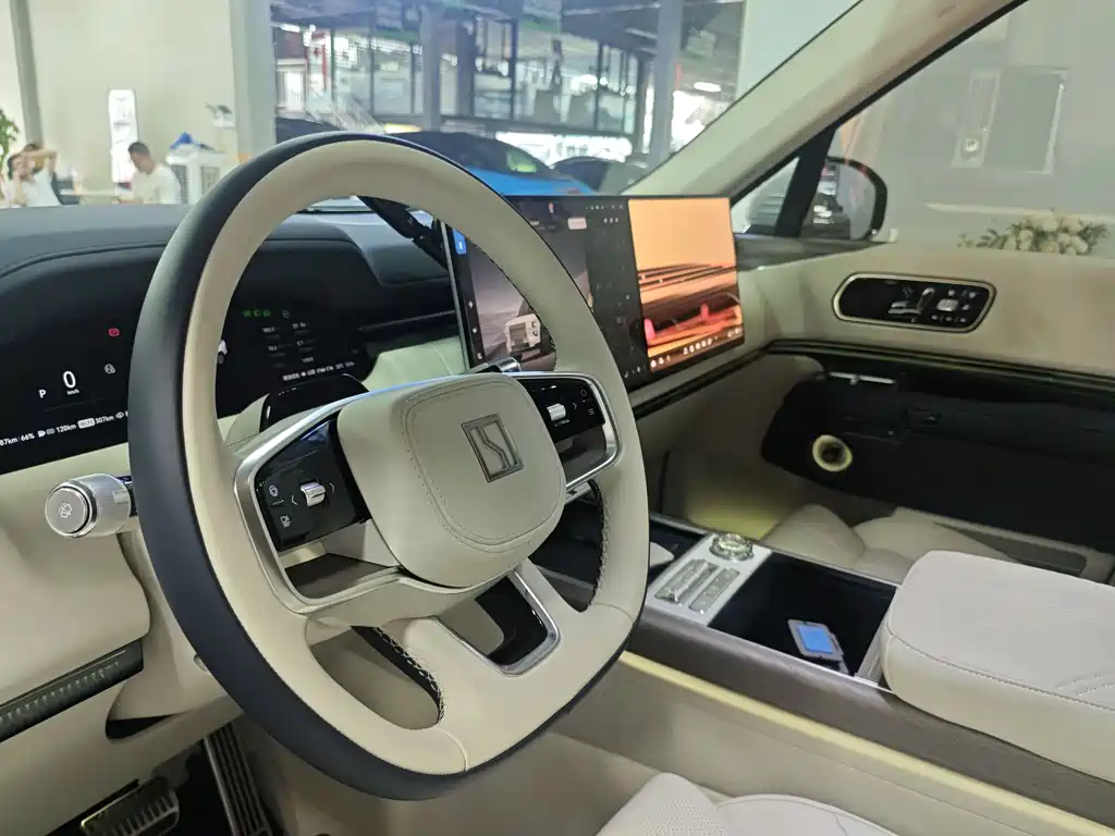 Zeekr 9X 2025 Ultra 70kWh