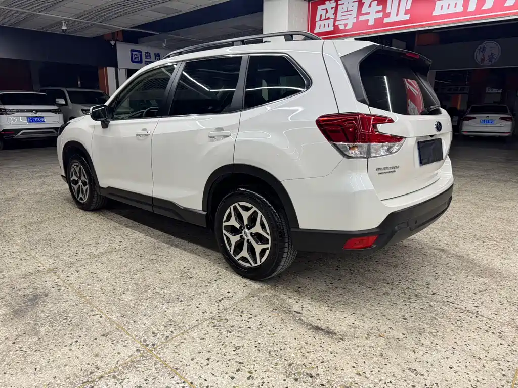 SUBARU FORESTER