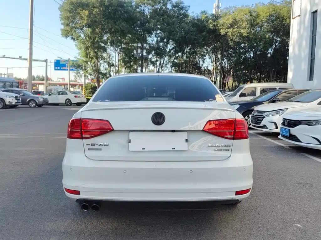Volkswagen Sagitar — миниатюра 9
