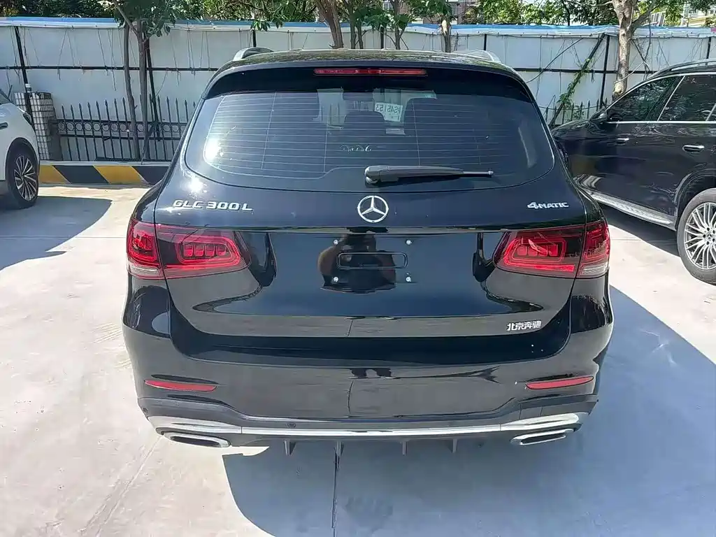 Mercedes-Benz GLC — миниатюра 8