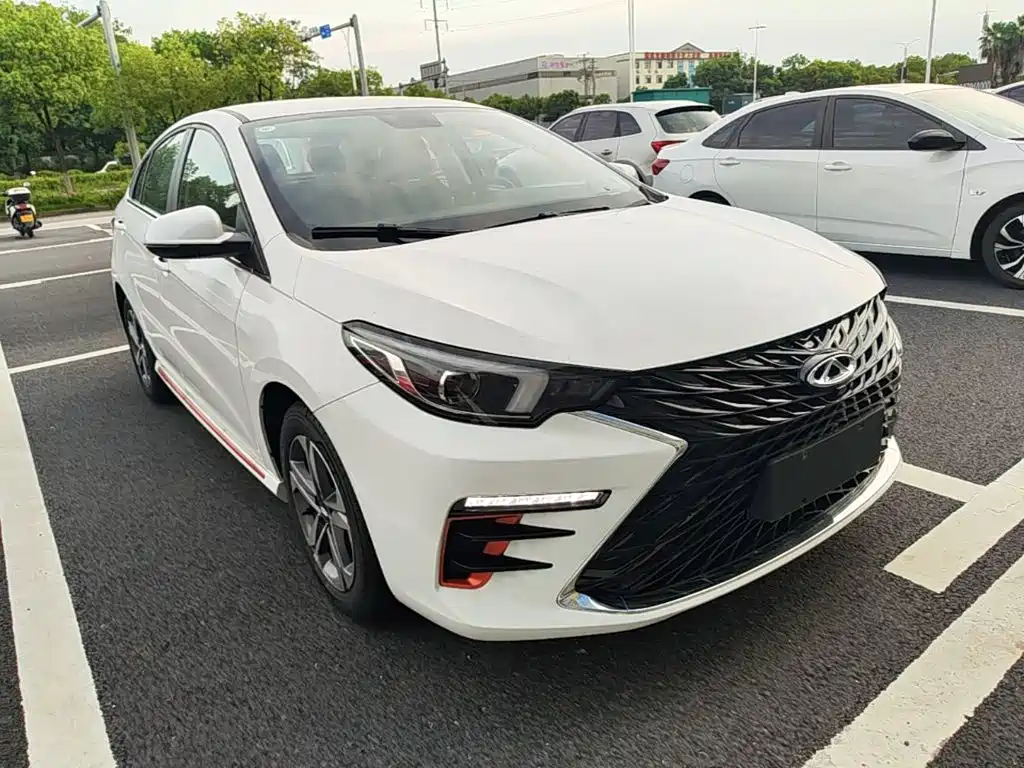 Chery Arrizo 5 PLUS — миниатюра 4