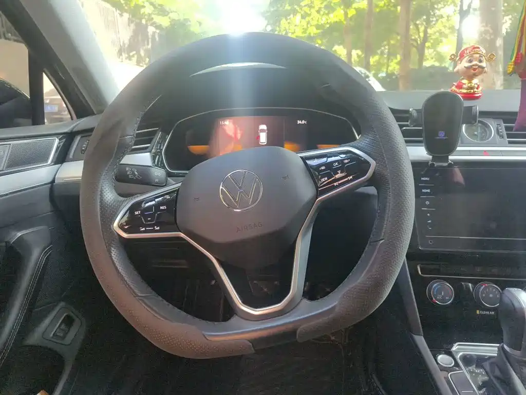 Volkswagen Magotan — миниатюра 6