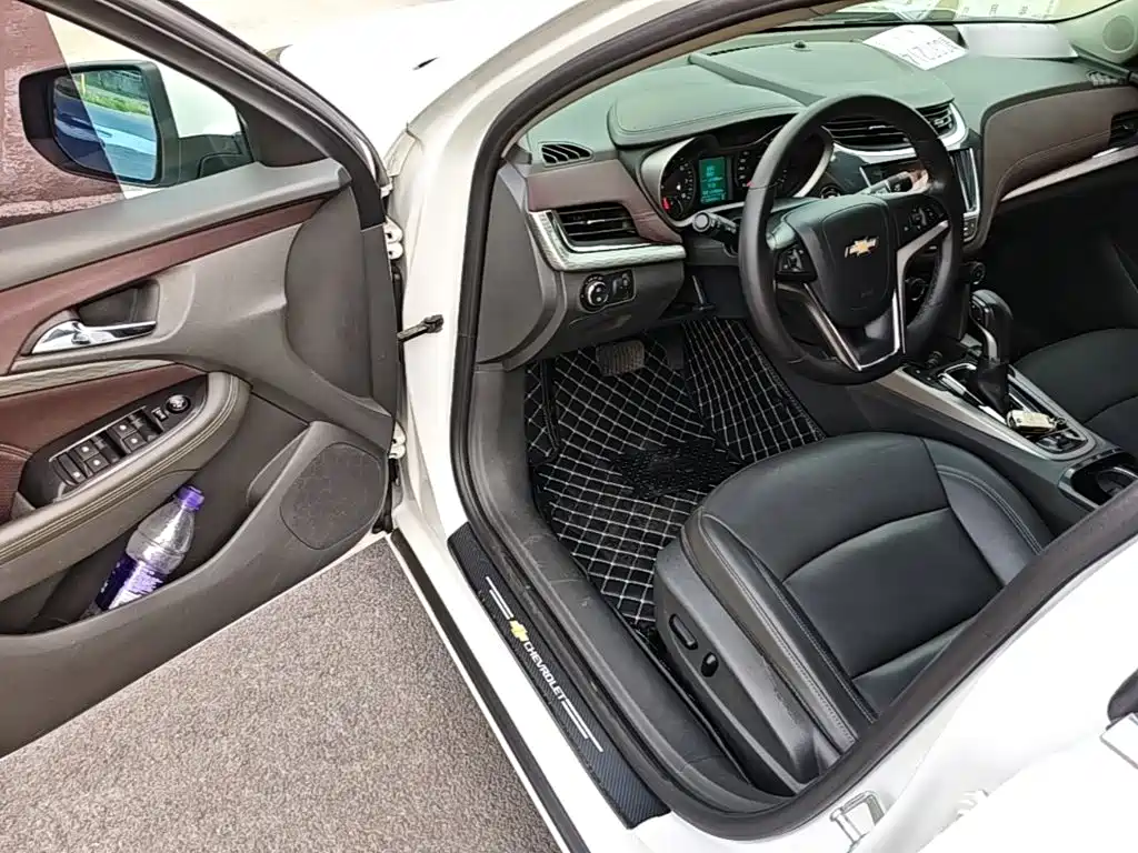 Chevrolet Malibu — миниатюра 16