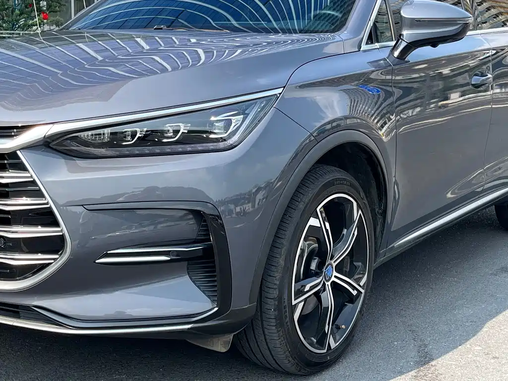 BYD Tang New Energy — миниатюра 8