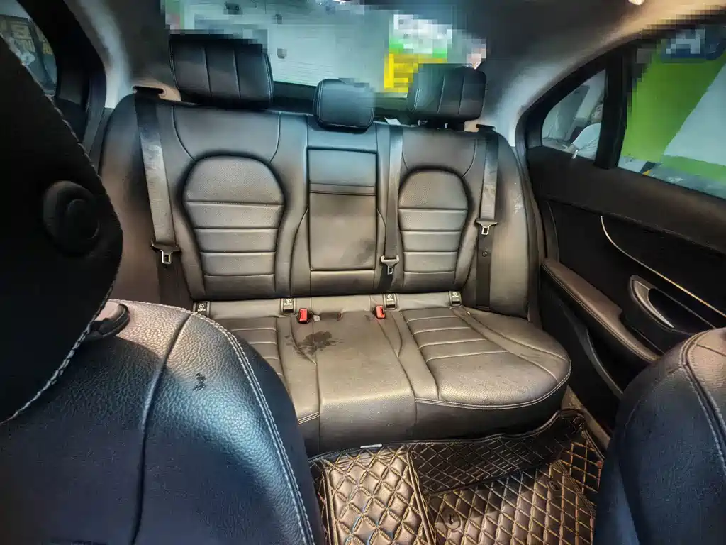 Mercedes-Benz C-Class — миниатюра 10