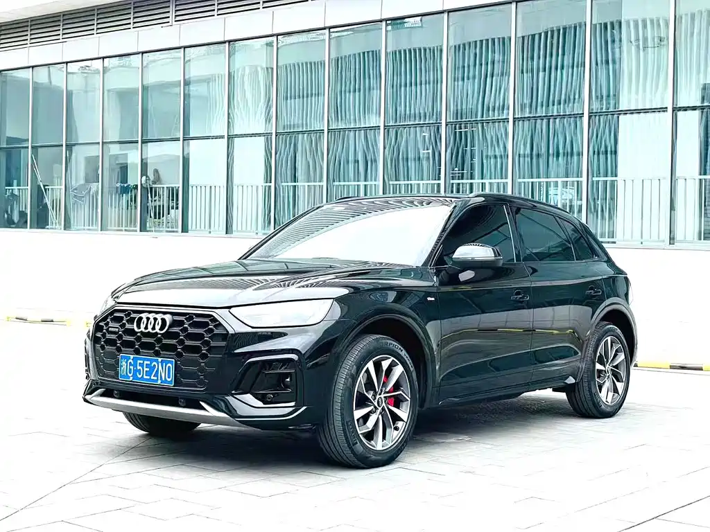 Купить Audi Q5L
