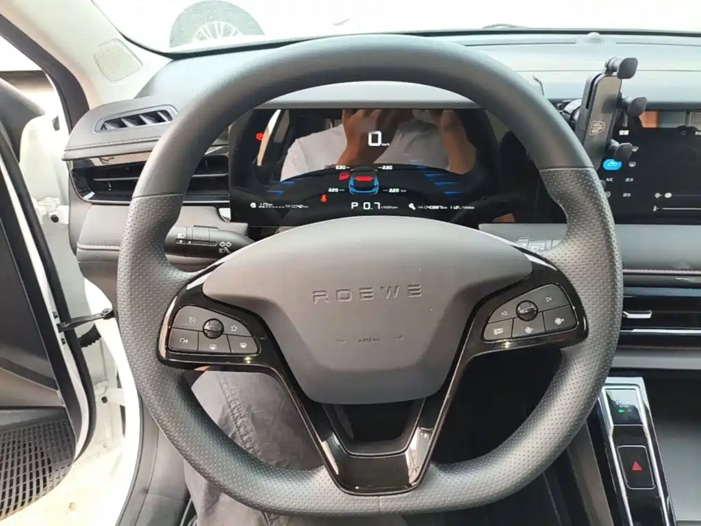 Roewe i5 — миниатюра 11