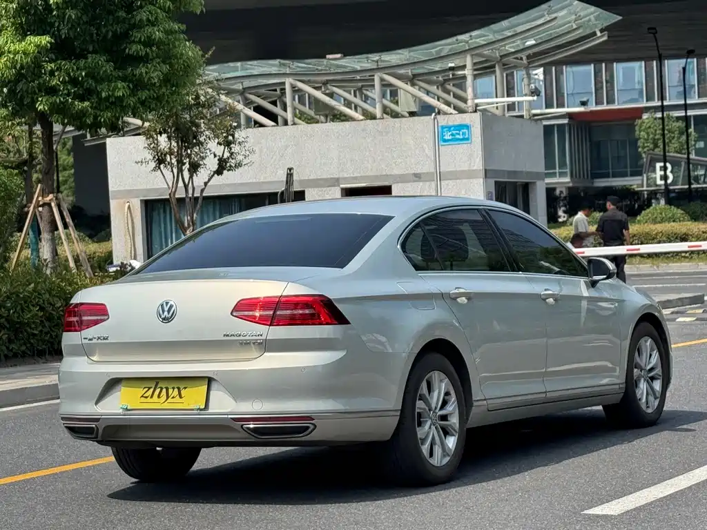 Volkswagen Magotan — миниатюра 7