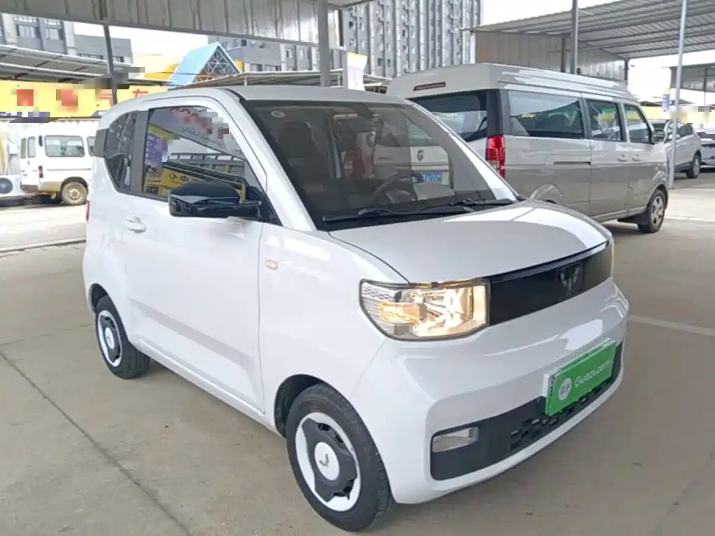 Wuling MINIEV — миниатюра 4