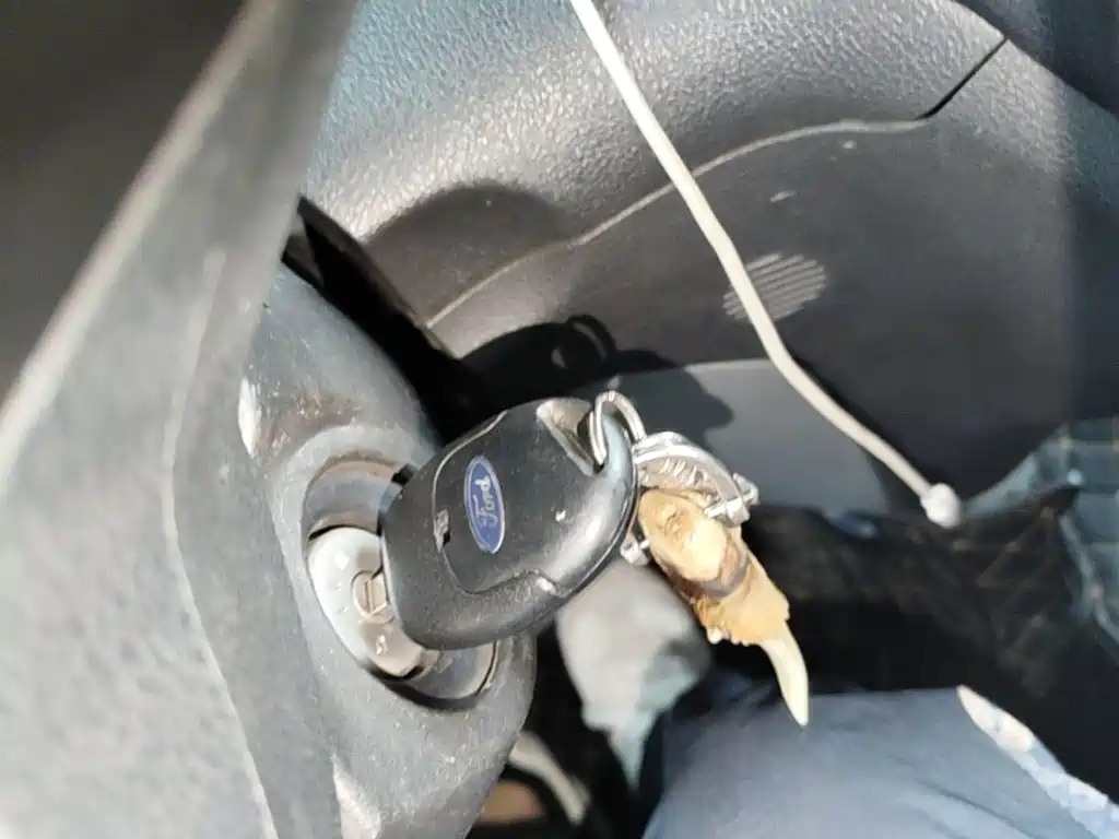 Ford Transit — миниатюра 9