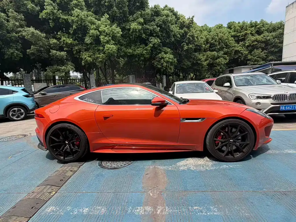 Jaguar F-TYPE — миниатюра 4