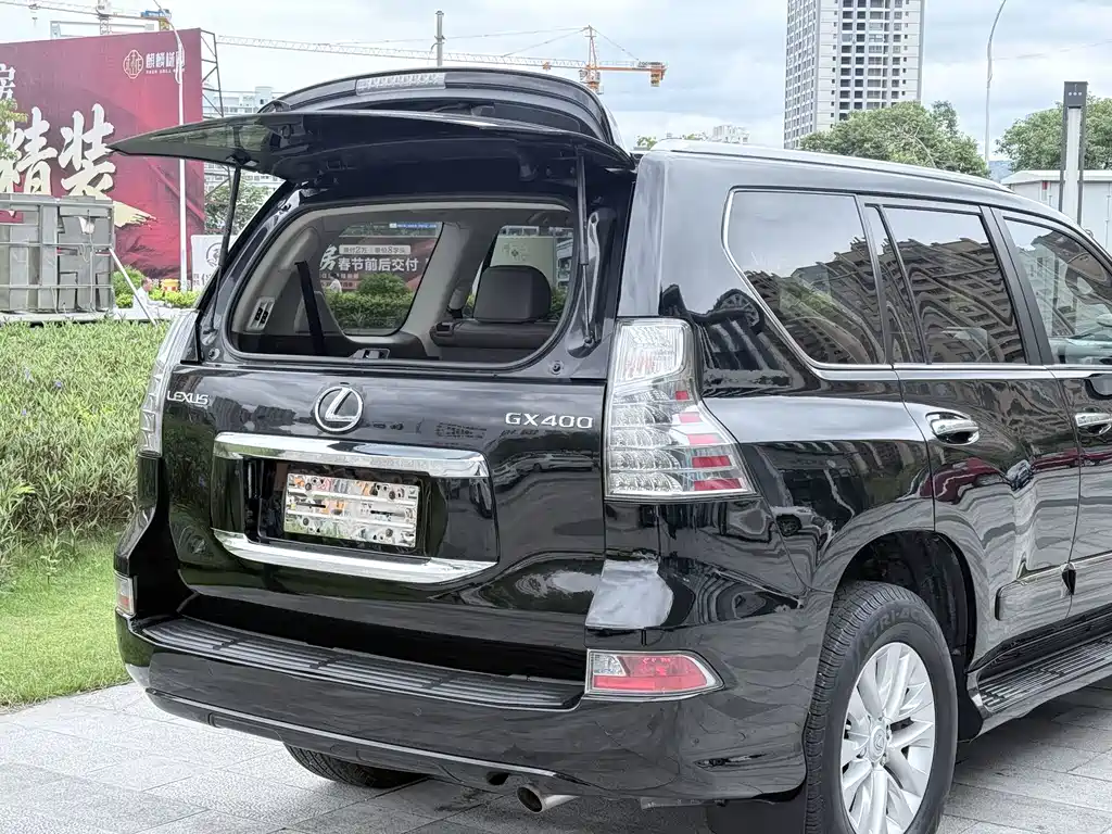 Lexus GX — миниатюра 22