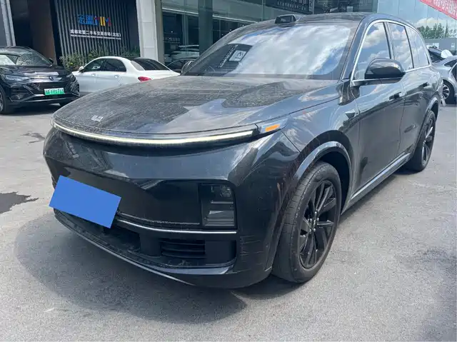 2023 Li Xiang L9