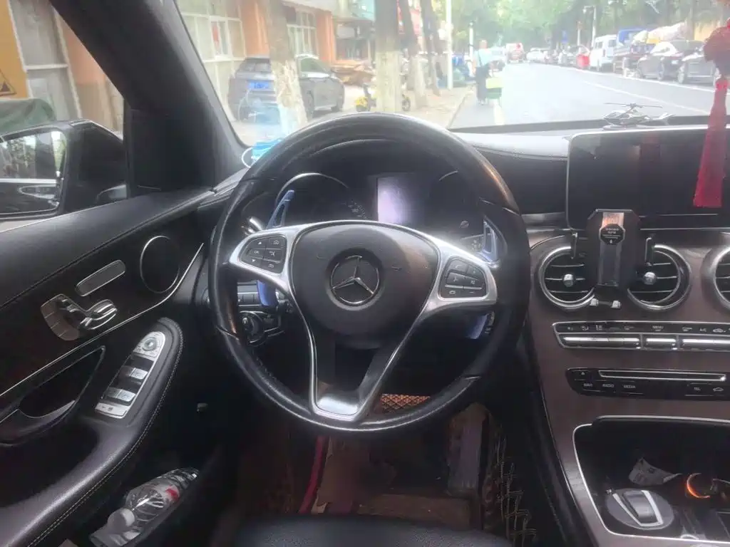 Mercedes-Benz GLC — миниатюра 11