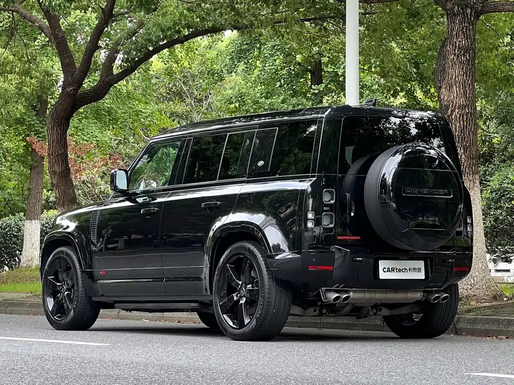 Land Rover Defender — миниатюра 16