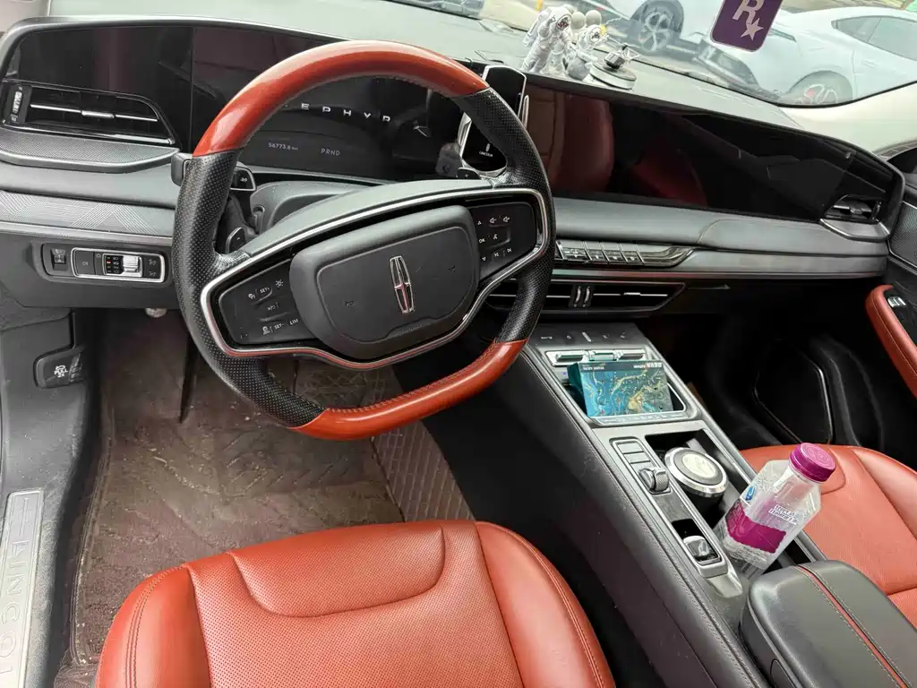 Lincoln Z — миниатюра 6