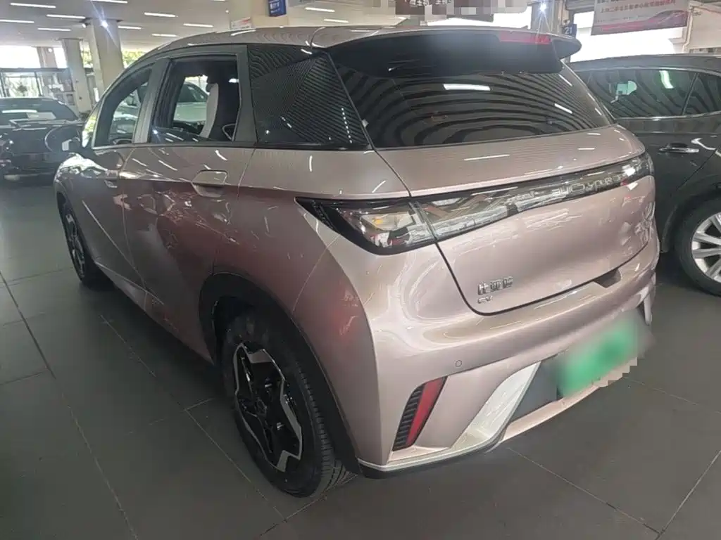 BYD Dolphin — миниатюра 5