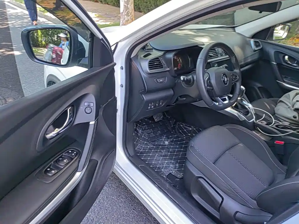 Renault Kadjar — миниатюра 16