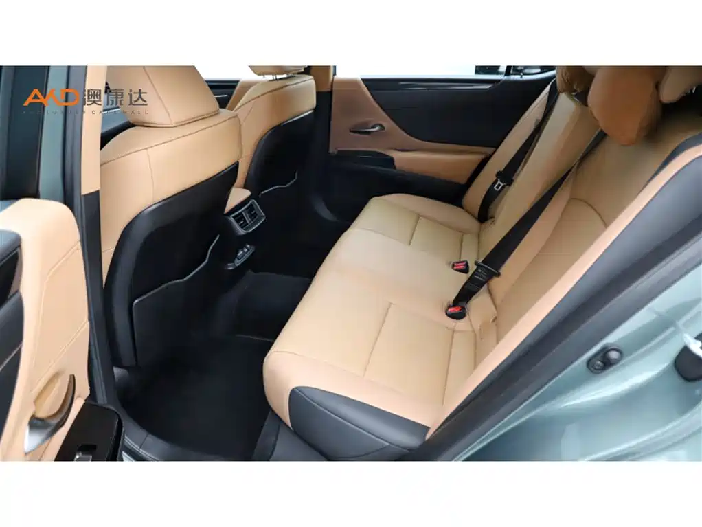Lexus ES — миниатюра 7