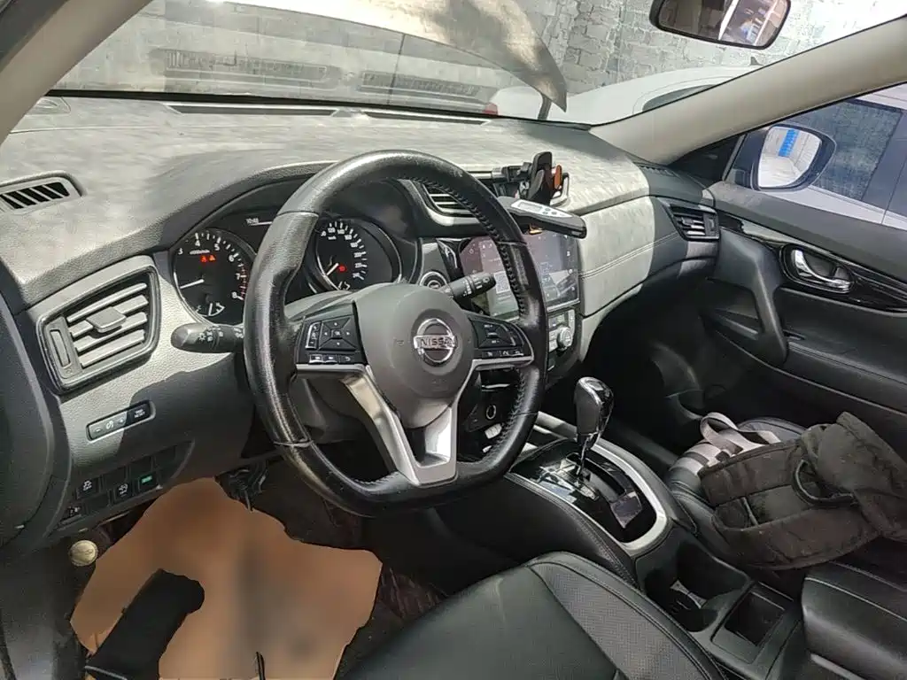Nissan X-Trail — миниатюра 11