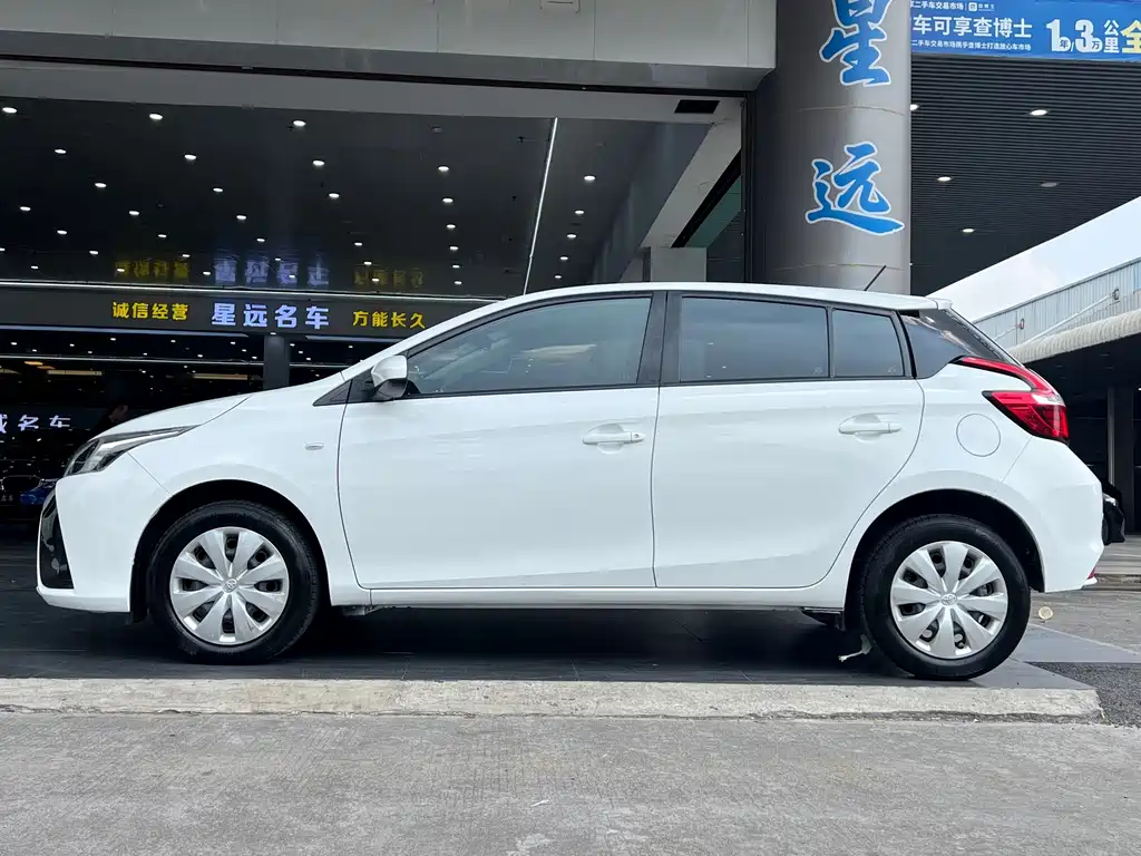 Toyota Yaris L — миниатюра 14