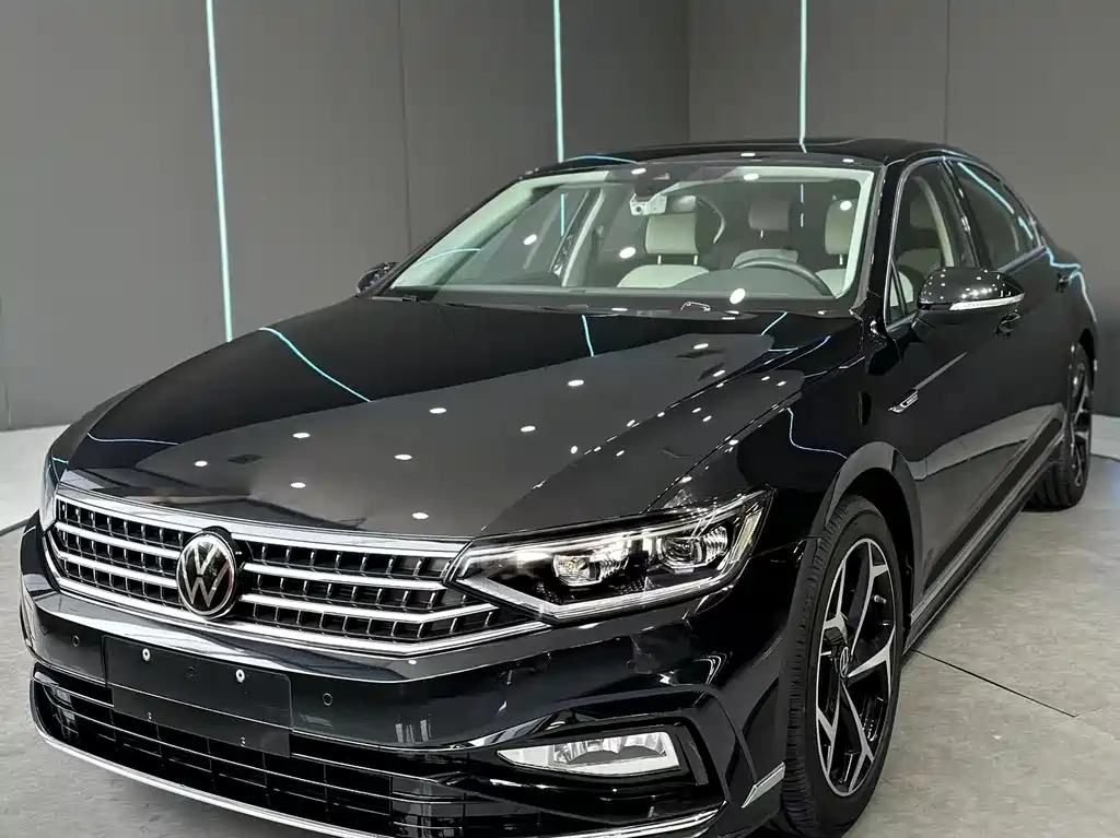 Купить Volkswagen Magotan
