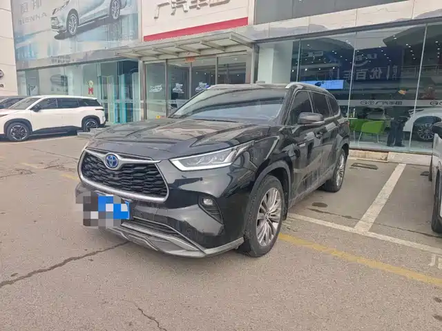 TOYOTA HIGHLANDER 2021