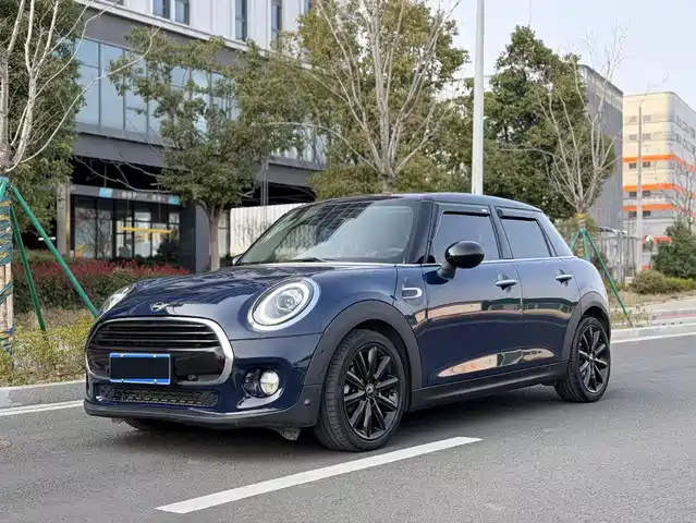 MINI 