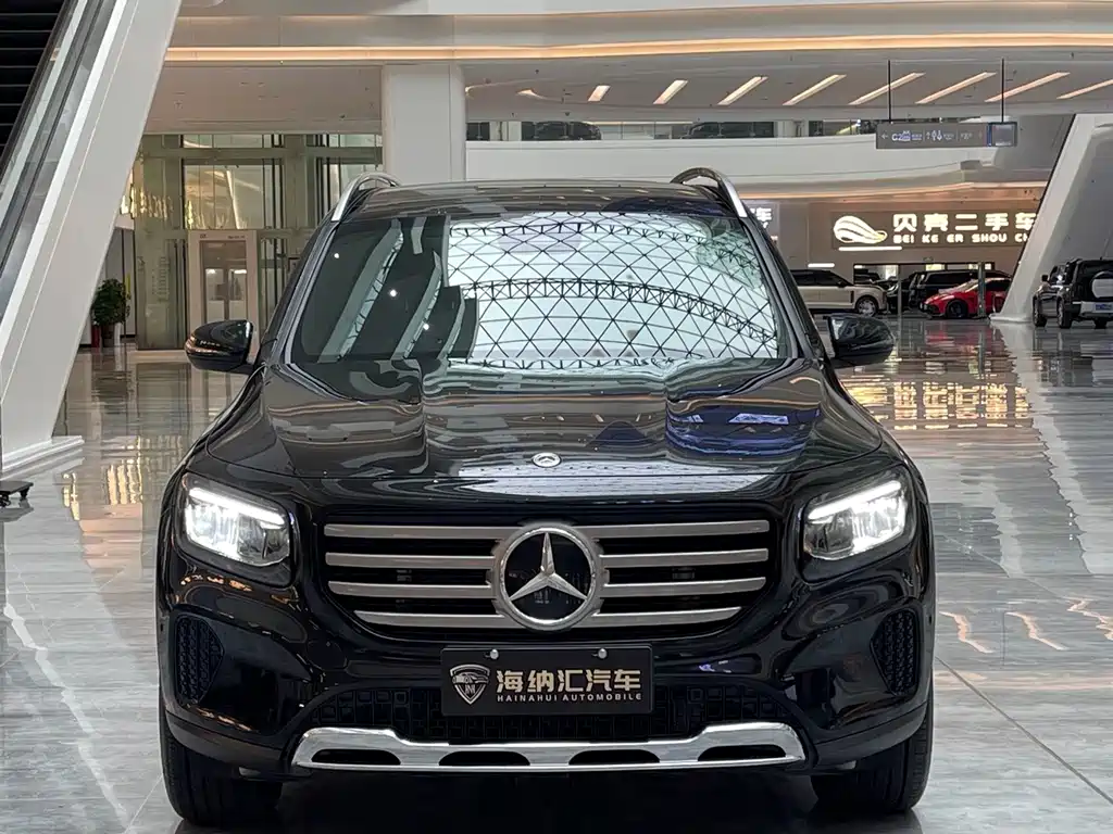 Mercedes-Benz GLB — миниатюра 2