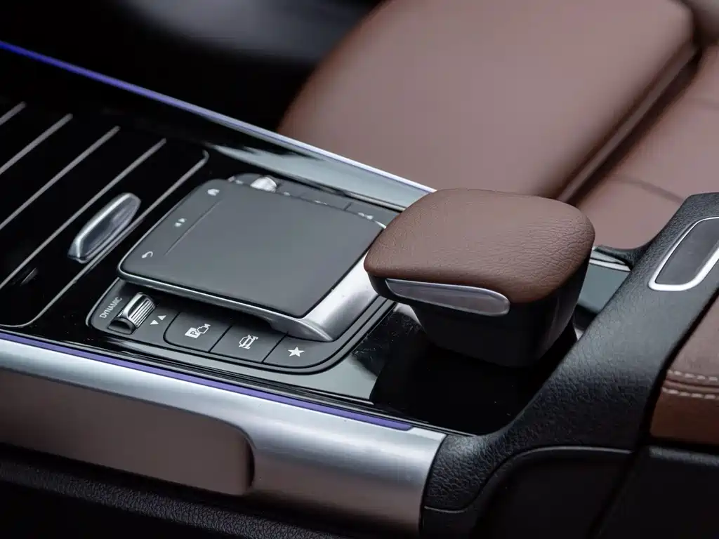 Mercedes-Benz GLB 2023 GLB 220