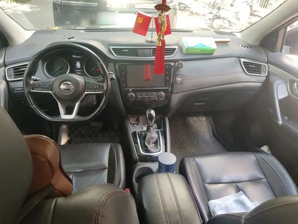 Nissan Qashqai — миниатюра 10