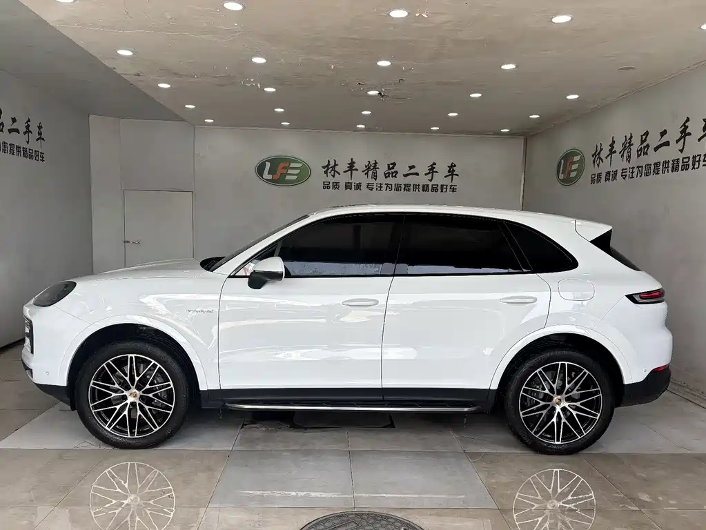 Porsche Cayenne 2024 Cayenne E-Hybrid 2.0T