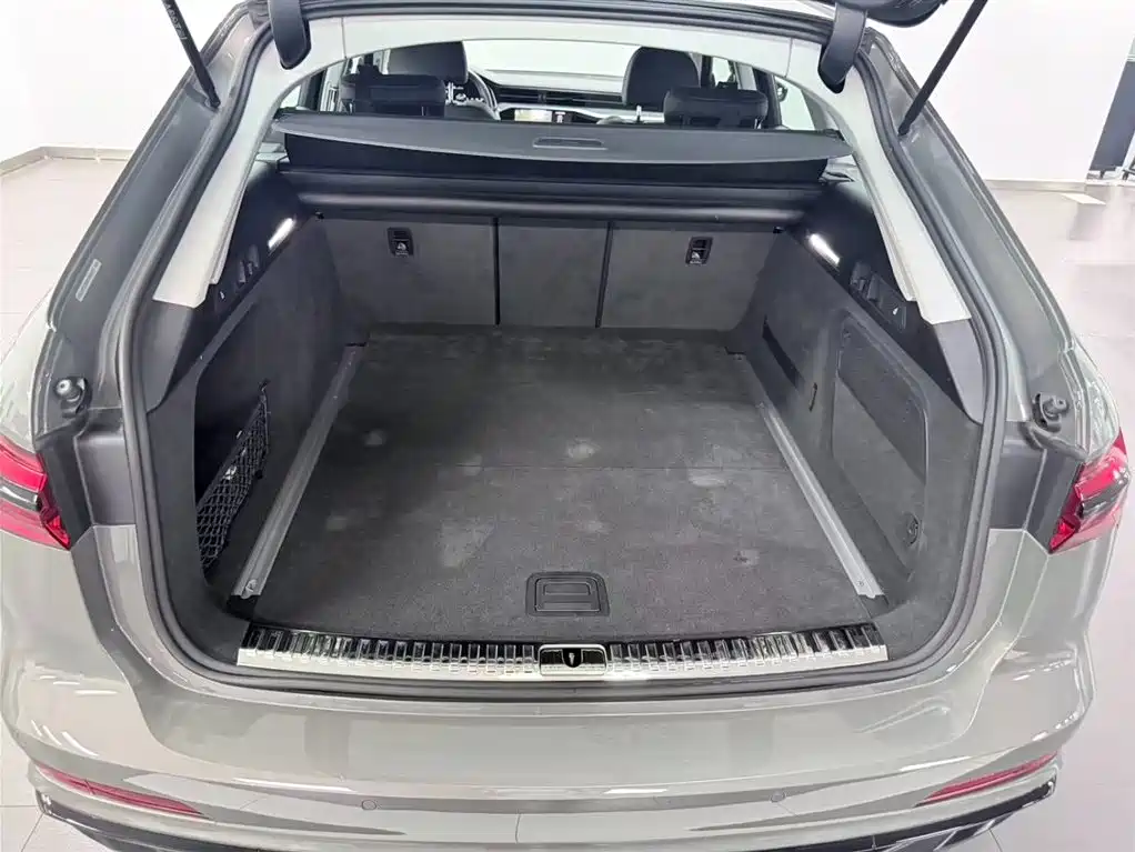 Audi A6 (Import) — миниатюра 8