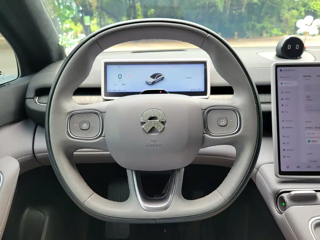 NIO EC6 — миниатюра 10