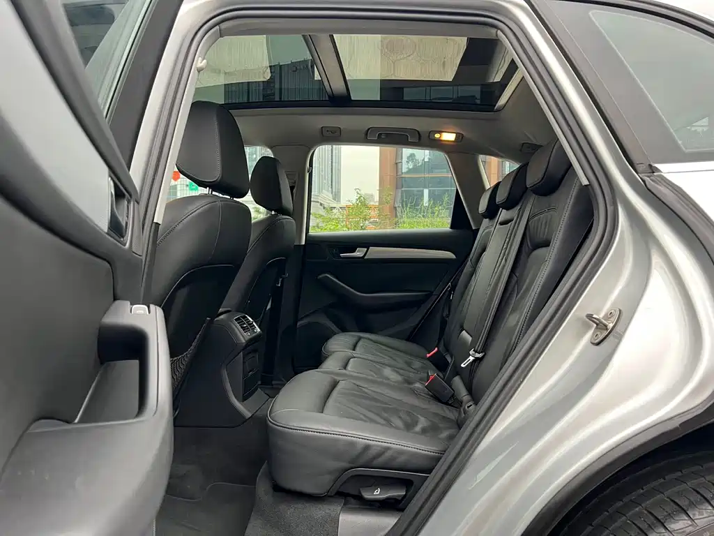 Audi Q5 — миниатюра 14