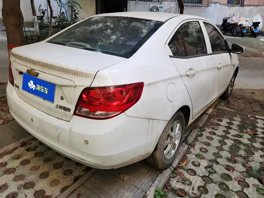 Chevrolet Sail — миниатюра 3