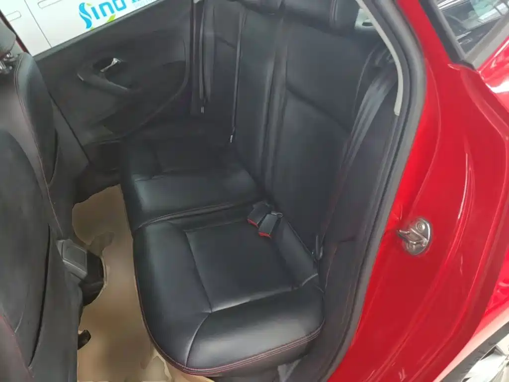Volkswagen Polo — миниатюра 17